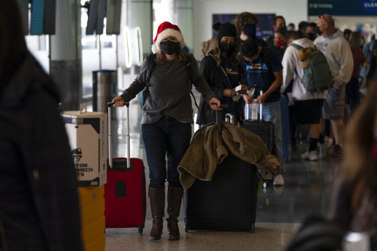 Thu. 8:51 a.m.: To grandmother's house or no? Omicron disrupts holiday plans
